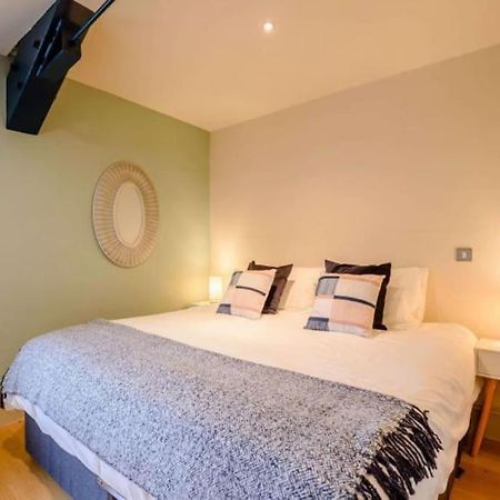 Woodmill Bakewell Riverside Apartment ภายนอก รูปภาพ