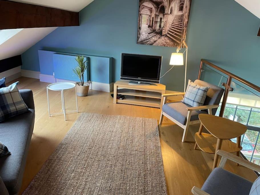 Woodmill Bakewell Riverside Apartment ภายนอก รูปภาพ